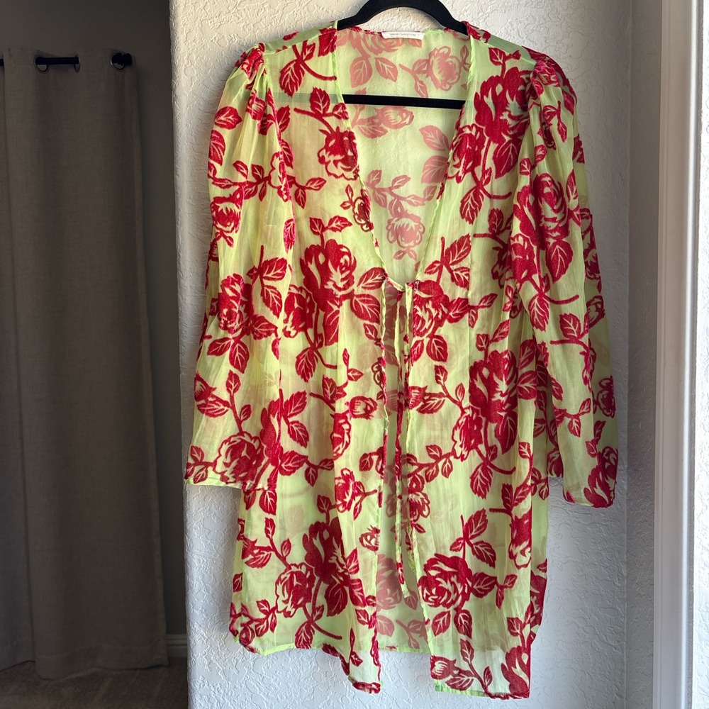 Urban Outfitters Women S/M Floral Kimono Cardigan Lime Red Rose Velvet Festival